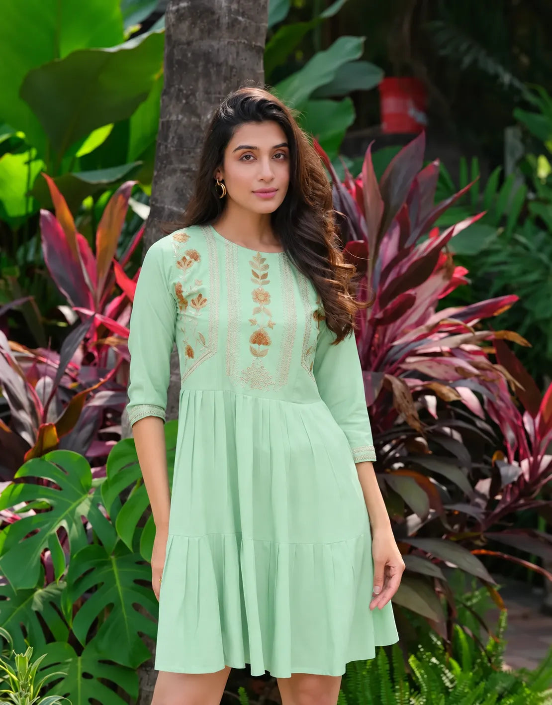 pista green tiered dress